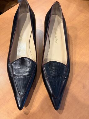 Judith Leiber Black Leather Pointed Flats with Red Trim